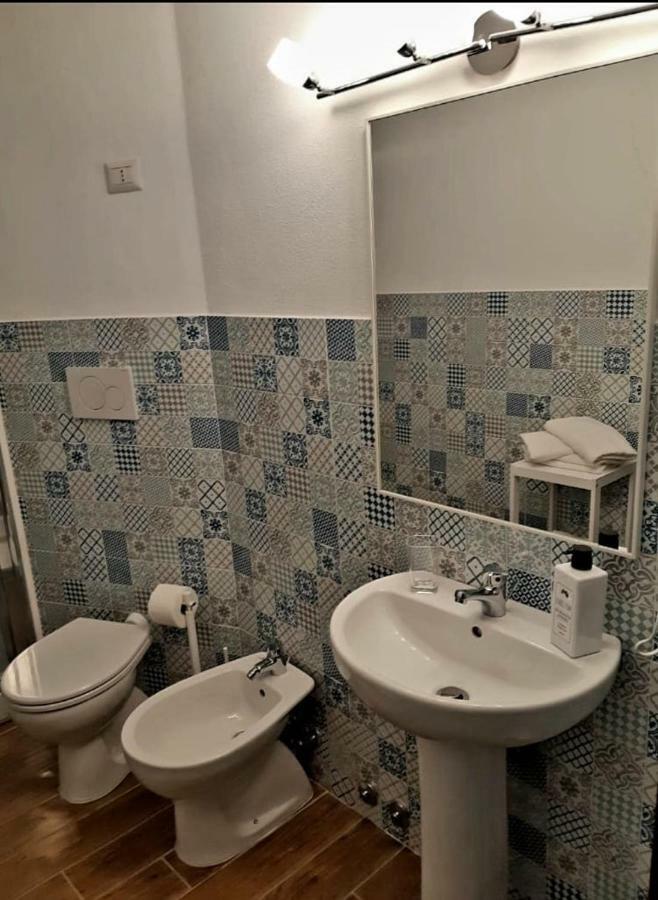 Guest House Al Mare 奇维塔韦基亚 外观 照片
